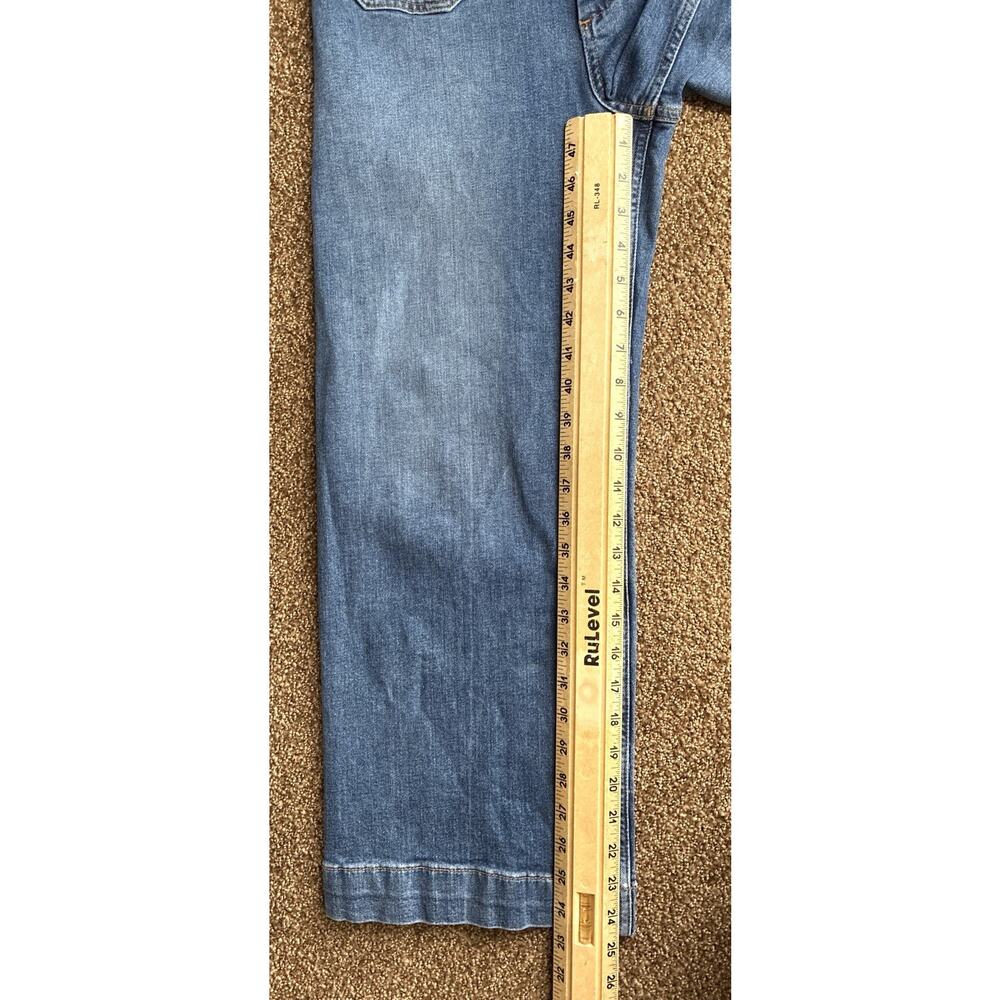 Anthropologie Straight-Leg Jeans in Medium Blue Wash - Picture 9 of 9